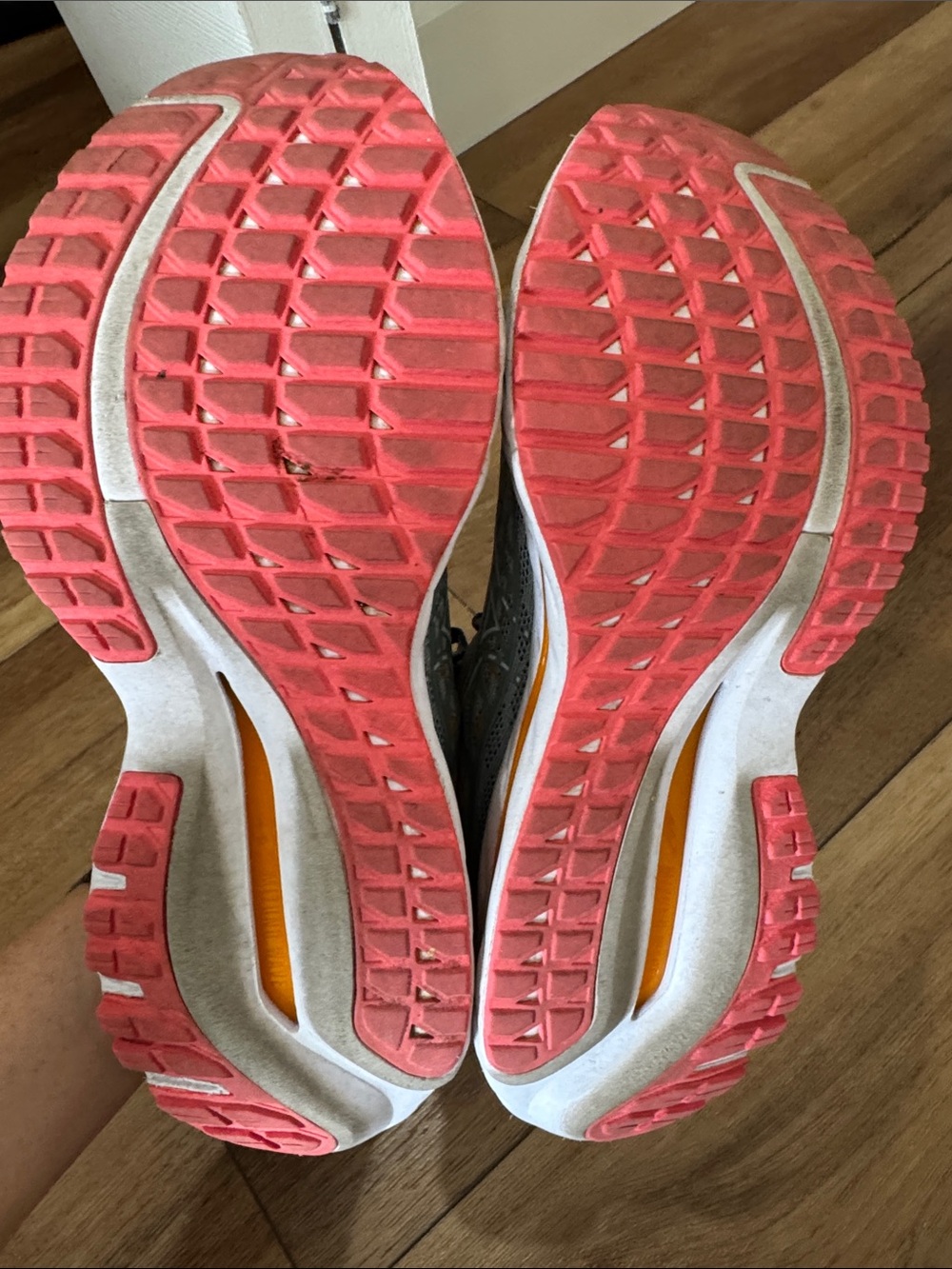 Mizuno Wave Inspire Running Shoes - Picture 3 of 4